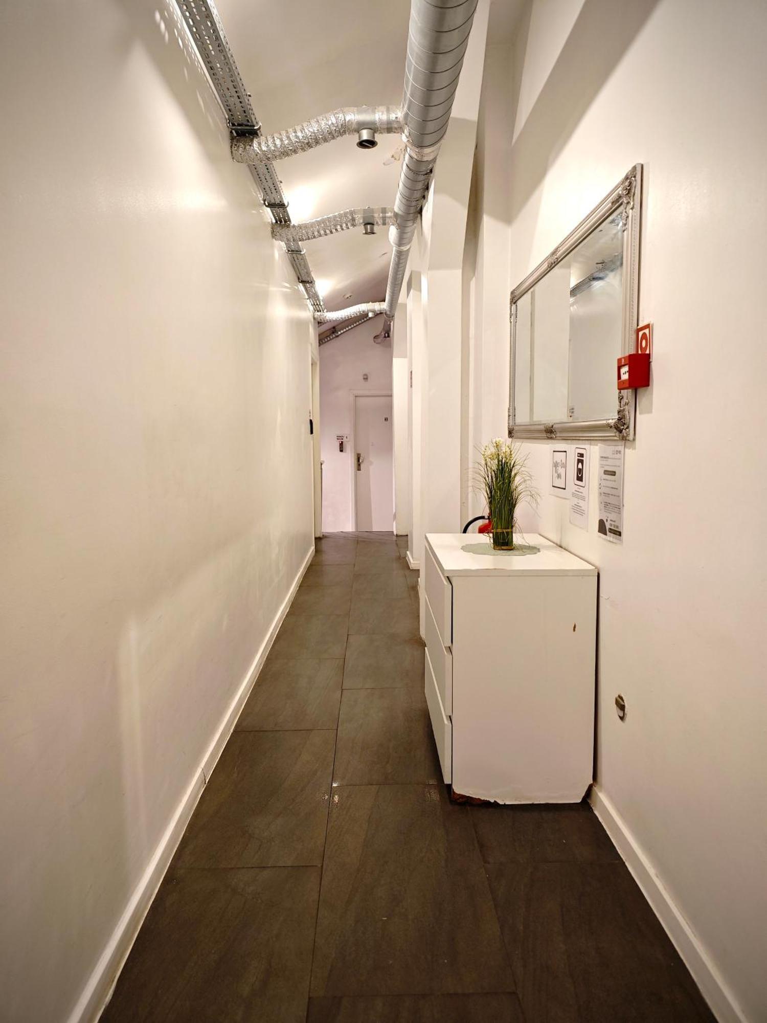 Apartamenty Hoza Attic Studio Varşovia Exterior foto